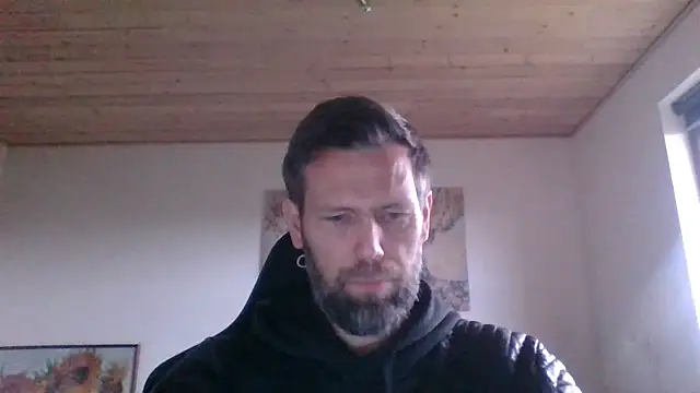 Snapshot of Gotta1 chatting on 01.17.25 Gotta1 online show from 01.17.25