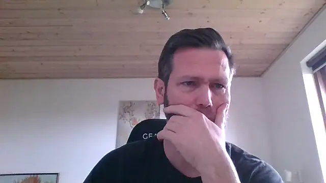 Snapshot of Gotta1 chatting on 01.19.25 Gotta1 online show from 01.19.25