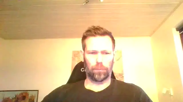 Snapshot of Gotta1 chatting on 03.11.25 Gotta1 online show from 03.11.25