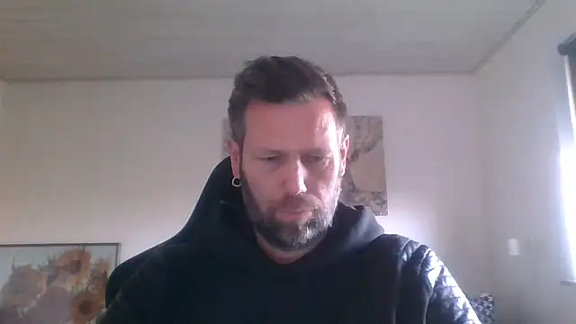 Snapshot of Gotta1 chatting on 03.21.25 Gotta1 online show from 03.21.25