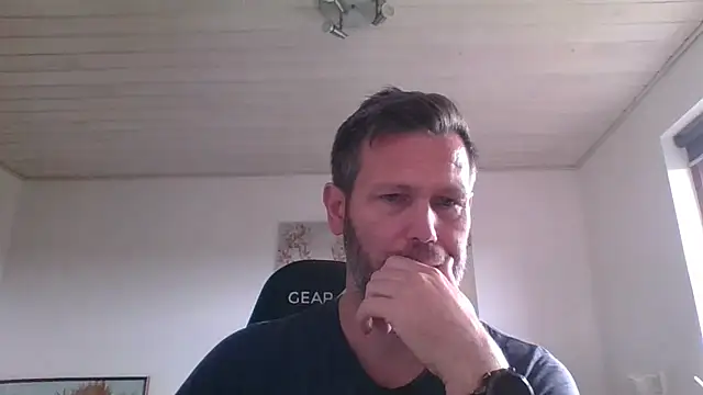 Snapshot of Gotta1 chatting on 09.29.25 Gotta1 online show from 09.29.25