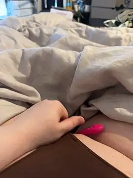 honeyyy24 online show from 12.10.24