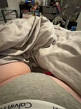 honeyyy24 online show from 12.10.24