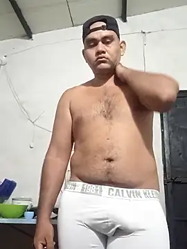 travieso2893 online show from 09.28.25