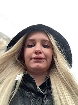 Milkyy wway online show from 03.21.25