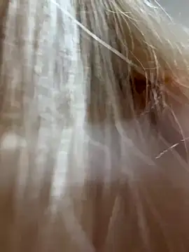 Lolitaxlola online show from 09.28.25