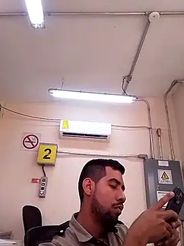 EnriquePersian197 online show from 02.17.25