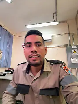 EnriquePersian197 online show from 03.10.25