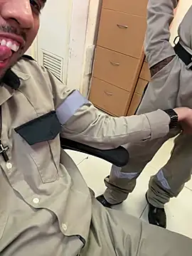 EnriquePersian197 online show from 03.15.25