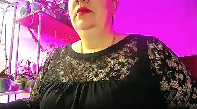  Sweet Woman online show from 02.22.25