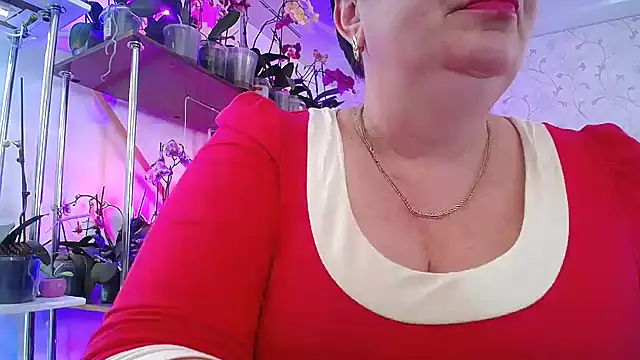  Sweet Woman online show from 02.23.25