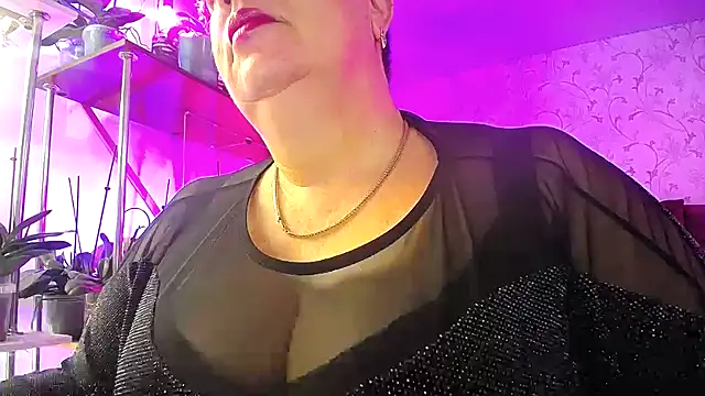  Sweet Woman online show from 10.19.25