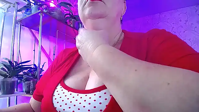  Sweet Woman online show from 11.18.25