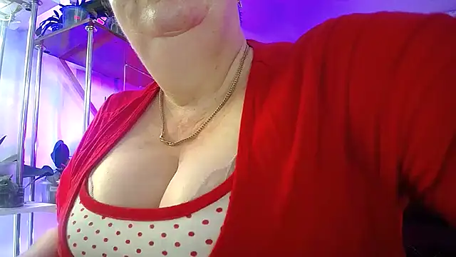  Sweet Woman online show from 05.18.26