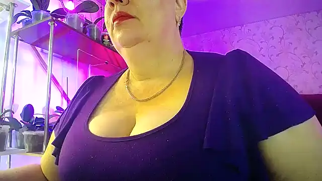  Sweet Woman online show from 06.18.26
