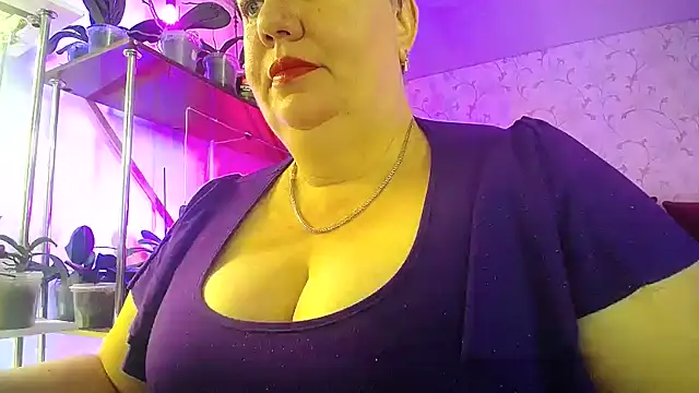  Sweet Woman online show from 06.19.26