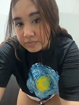 Snapshot of melyescobar chatting on 10.26.25 melyescobar online show from 10.26.25