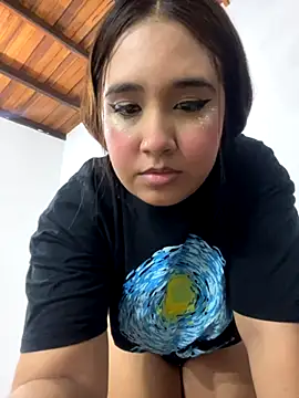 Snapshot of melyescobar chatting on 11.01.25 melyescobar online show from 11.01.25