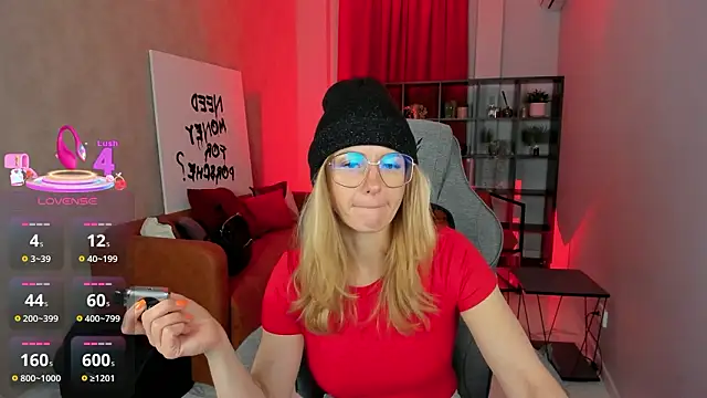 Snapshot of LadyIzabel chatting on 02.02.26 LadyIzabel online show from 02.02.26