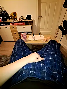 Kevindauerhorny online show from 01.23.25
