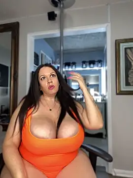 curvyfunlover online show from 06.17.26