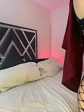 Snapshot of amaal_ chatting on 02.28.26 amaal online show from 02.28.26