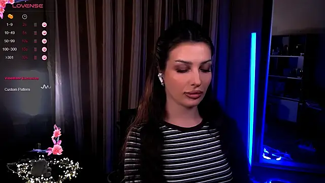 Laura Bess online show from 04.30.26