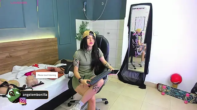 megan morgan01 online show from 07.20.26