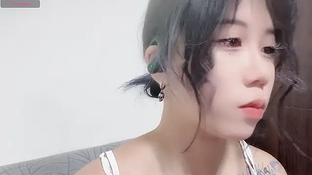 Fine-sand online show from 04.24.26