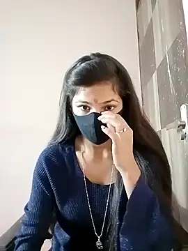 Snapshot of Bulbul_02 chatting on 12.18.24 Bulbul 02 online show from 12.18.24
