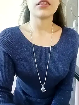 Snapshot of Bulbul_02 chatting on 12.20.24 Bulbul 02 online show from 12.20.24