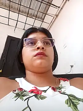 naughty-girl01 online show from 03.11.25