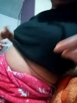 Snapshot of Queen_suman chatting on 12.31.24 Queen suman online show from 12.31.24