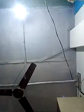 Snapshot of Queen_suman chatting on 01.28.25 Queen suman online show from 01.28.25