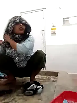 Snapshot of Queen_suman chatting on 02.16.26 Queen suman online show from 02.16.26