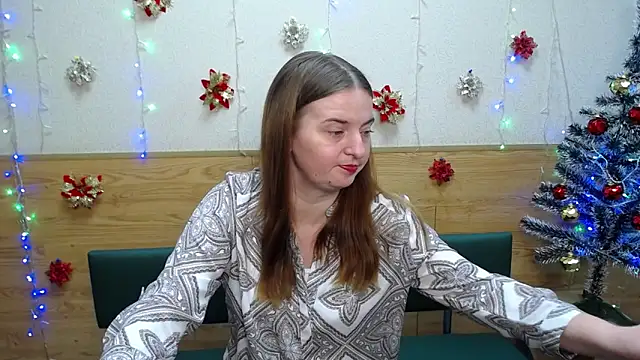 Snapshot of FreyaDak chatting on 01.18.25 FreyaDak online show from 01.18.25