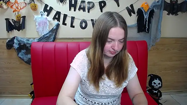 FreyaDak online show from 11.10.25