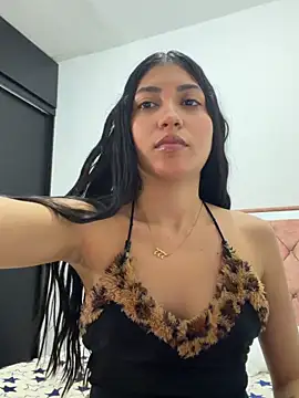 Sweetnaughtygirl  online show from 04.26.26