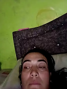 Snapshot of skayhot_ chatting on 01.28.25 skayhot online show from 01.28.25