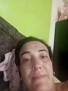 Snapshot of skayhot_ chatting on 02.04.25 skayhot online show from 02.04.25