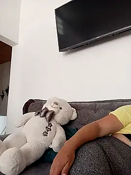 Snapshot of skayhot_ chatting on 02.06.25 skayhot online show from 02.06.25