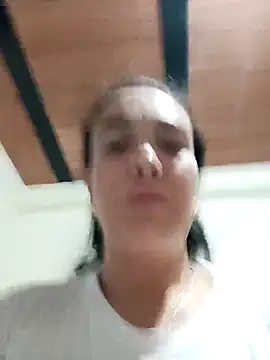 Snapshot of skayhot_ chatting on 02.23.25 skayhot online show from 02.23.25