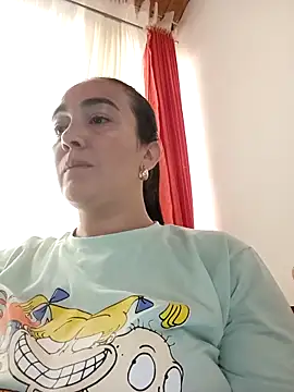 Snapshot of skayhot_ chatting on 02.25.25 skayhot online show from 02.25.25