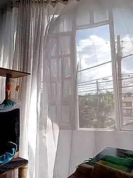 Snapshot of skayhot_ chatting on 02.27.25 skayhot online show from 02.27.25