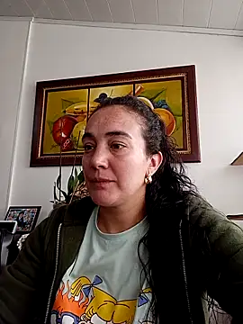 Snapshot of skayhot_ chatting on 03.03.25 skayhot online show from 03.03.25