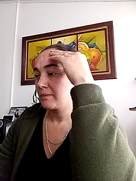 Snapshot of skayhot_ chatting on 03.04.25 skayhot online show from 03.04.25