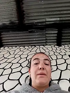 Snapshot of skayhot_ chatting on 03.09.25 skayhot online show from 03.09.25