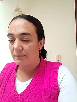 Snapshot of skayhot_ chatting on 11.07.25 skayhot online show from 11.07.25