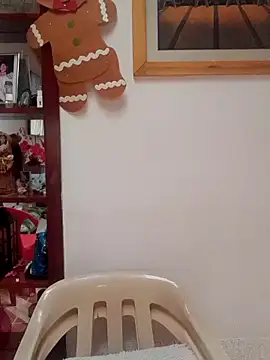 Snapshot of skayhot_ chatting on 11.25.25 skayhot online show from 11.25.25