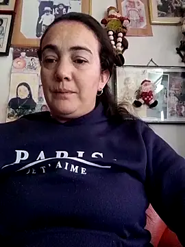 skayhot  online show from 12.18.25